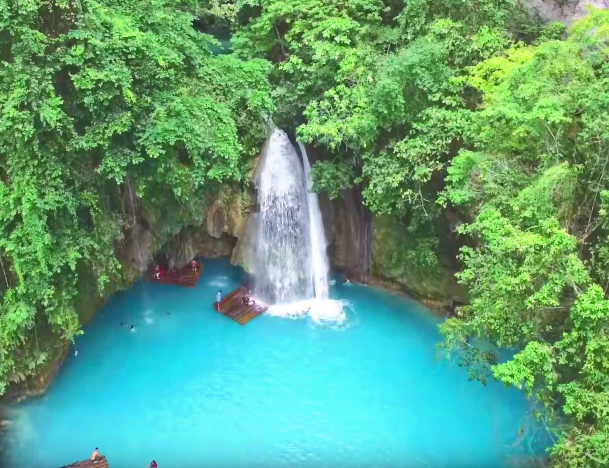 Kawasan Falls,cebu guide,cebu blog,cebu island travel guide,cebu travel blog,cebu travel guide,cebu trip blog (1)