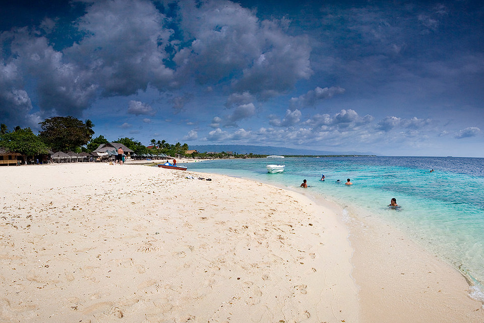 White Beach Basdaku, Moalboal, Cebu