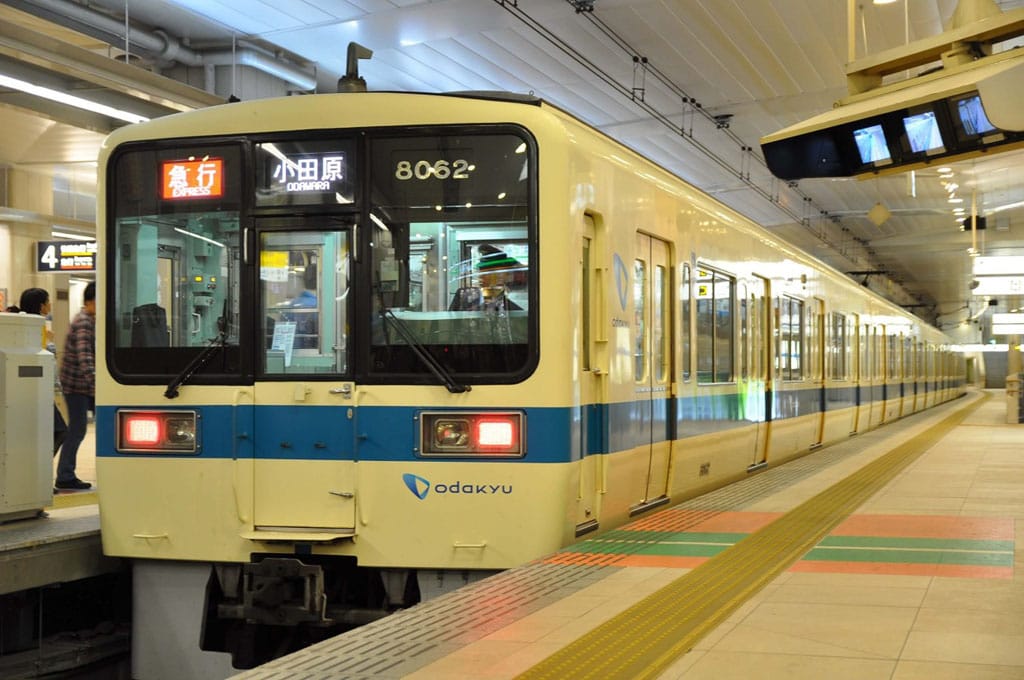 odakyu_line_to hakone