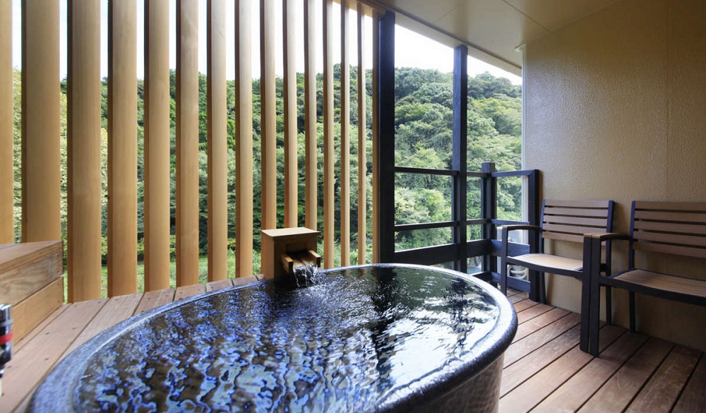Hakone-Suimeisou-bath