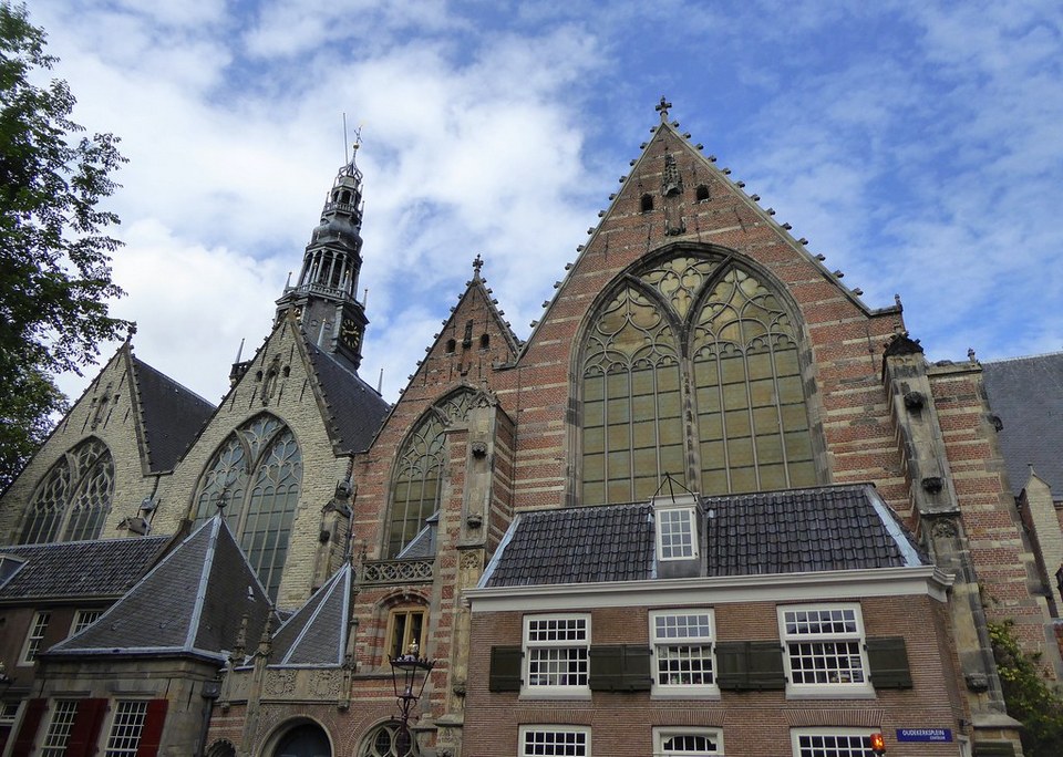 ,amsterdam blog,amsterdam travel blog,amsterdam travel guide blog,amsterdam city guide,Oude Kerk (The Oude Church) (1)
