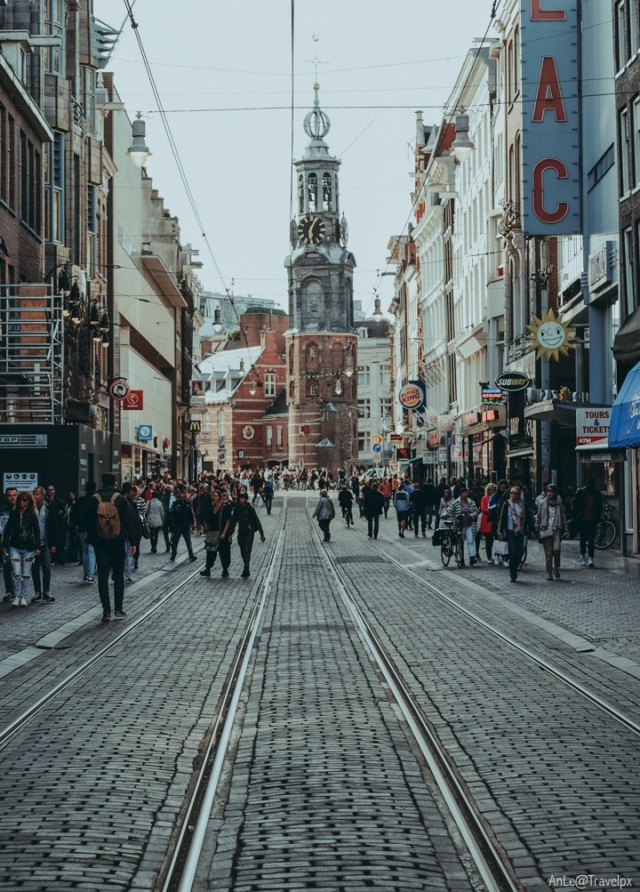 Rembrandtplein Square amsterdam (1)