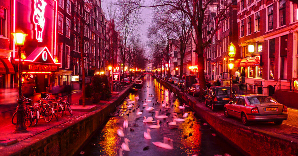 dam wallen amsterdam blog,amsterdam travel blog,amsterdam travel guide blog,amsterdam city guide (12)