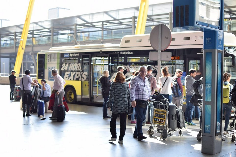 madrid-airport-express-bus-welcome-pickups