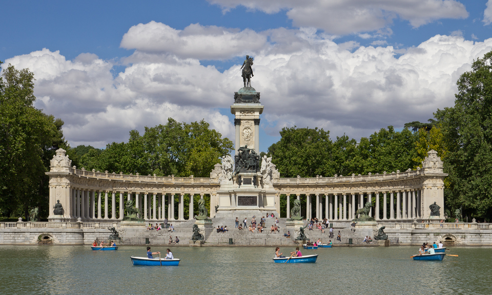 Buen Retiro Park,Madrid blog,Madrid travel blog,Madrid travel guide blog,Madrid city guide,