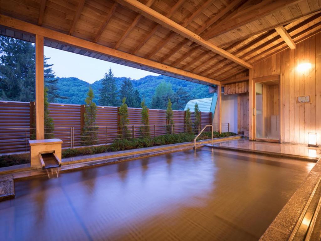 Shenshukaku Hotel onsen