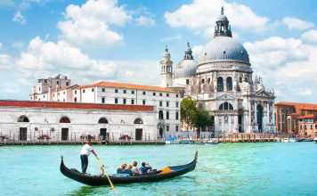 gondola venice (1)