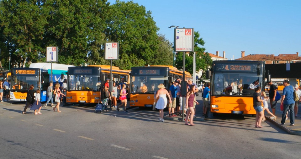 public bus in venice