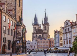 OLD TOWN PRAGUE (1)