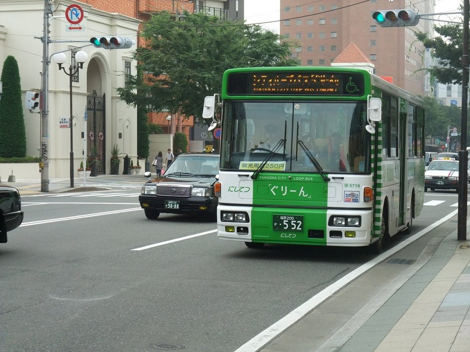 Green Fukuoka City Loop Bus