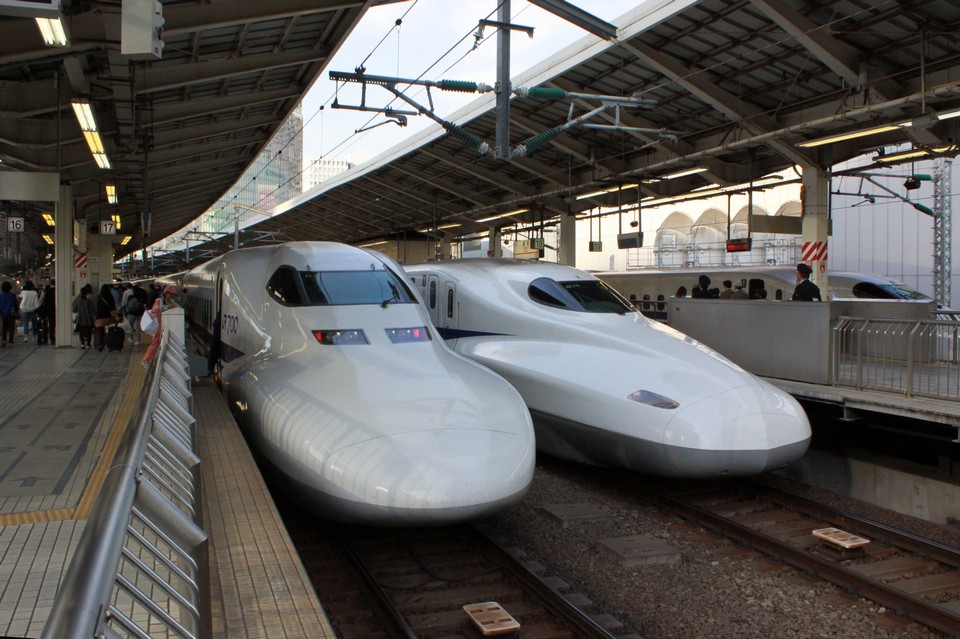 Hikari-shinkansen