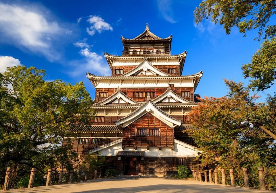 Hiroshima Castle,hiroshima travel blog,hiroshima blog (4)