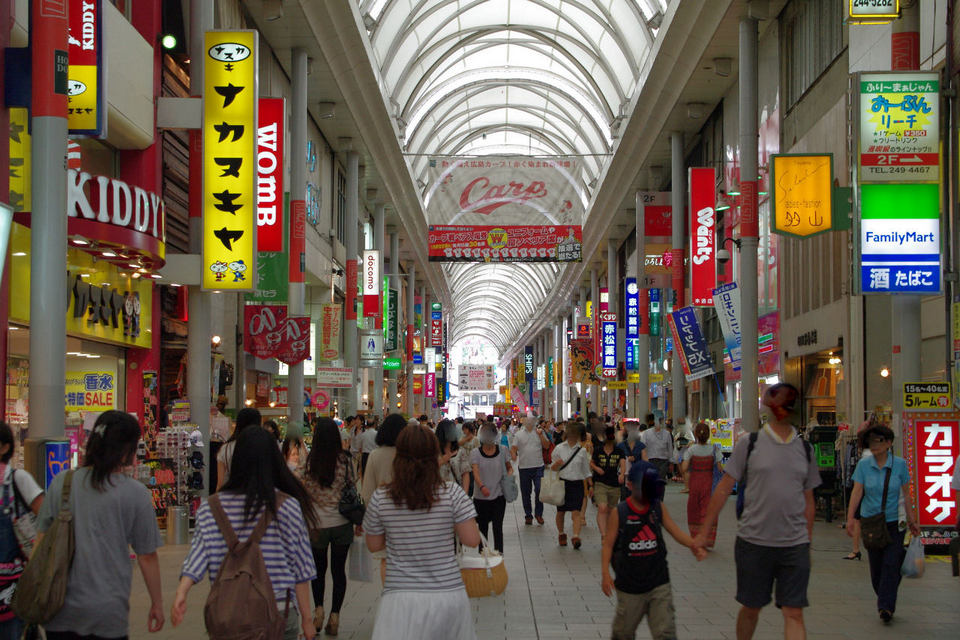 Hondori shopping street (1)