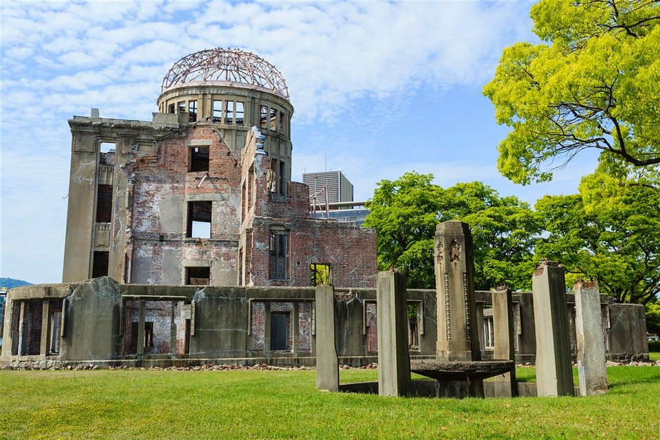 atomic bomb dome hiroshima TRAVEL BLOG (1)