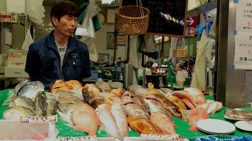 Omicho Market,kanazawa travel blog (1)