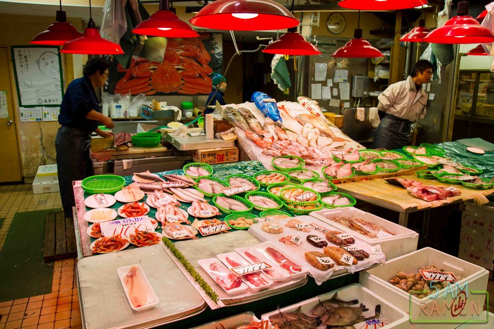 Omicho Market,kanazawa travel blog (1)
