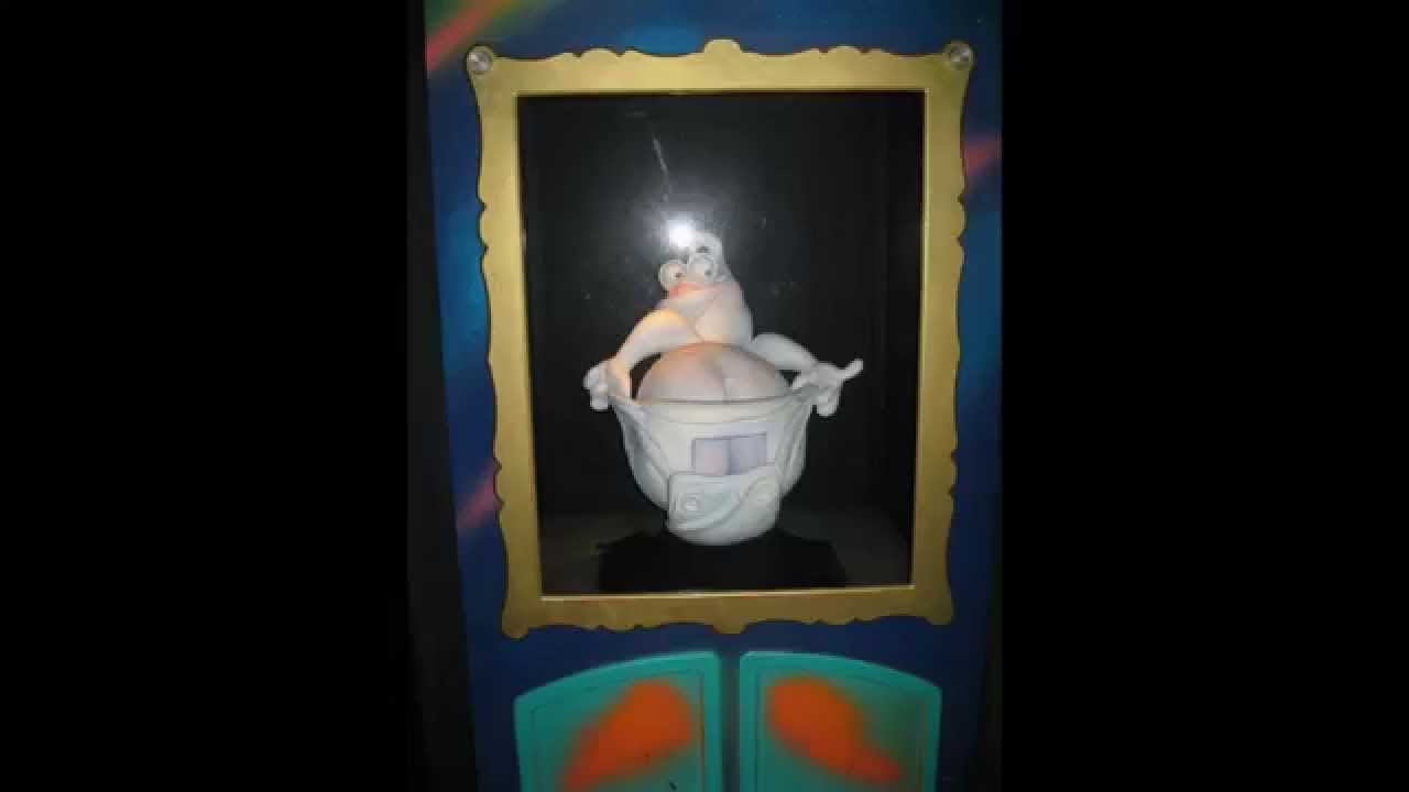 Spooky’s Fun House inside