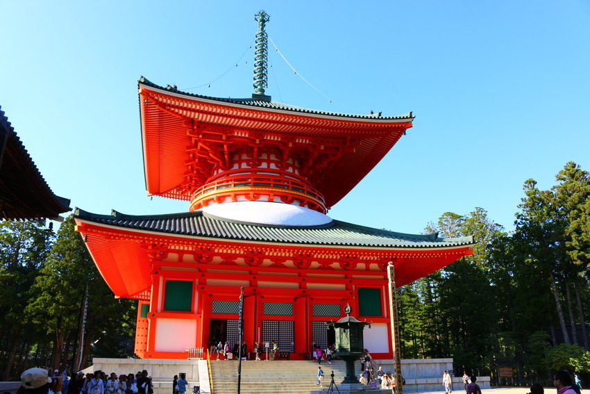 Koyasan Danjo Garan (Sacred Temple Complex),wakayama travel blog (1)