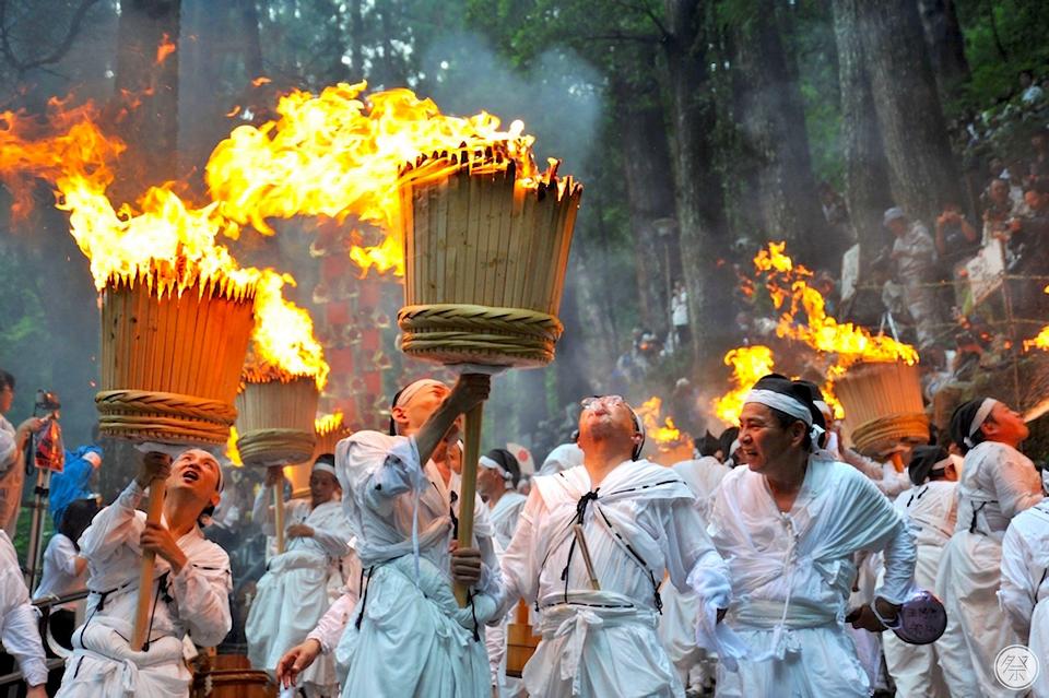 Nachi-no-Ogi matsuri (Nachi Fire Festival),wakayama travel blog (1)
