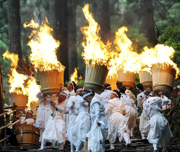 nachi fire festival (1)