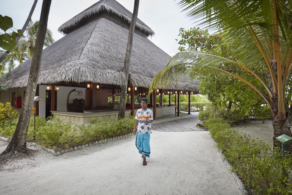 Adaaran Club Rannalhi,best affordable maldives resorts,where to stay in maldives,where to stay in maldives which island is best (11)