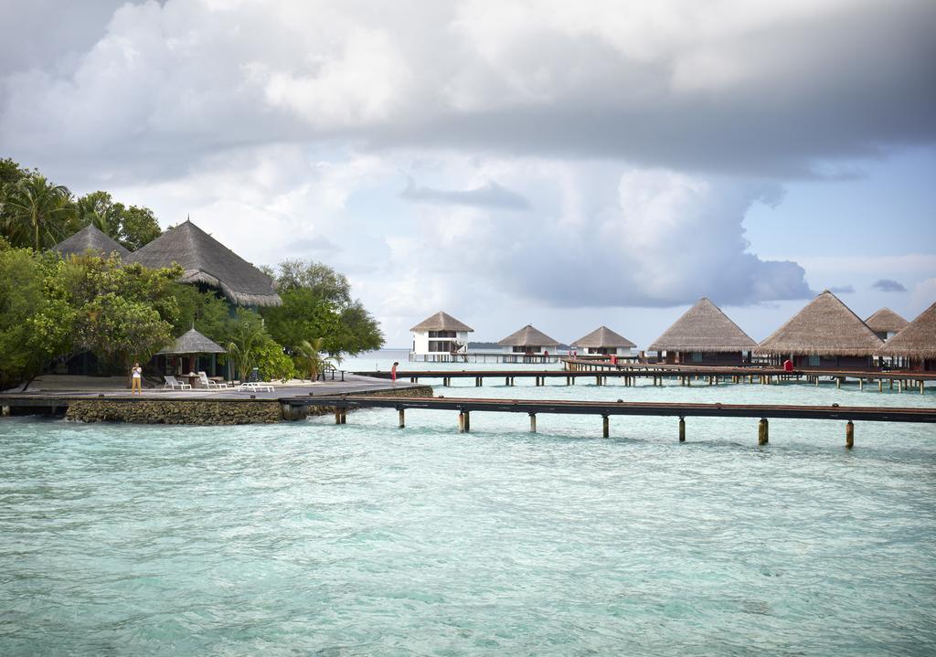 Adaaran Club Rannalhi,best affordable maldives resorts,where to stay in maldives,where to stay in maldives which island is best (6)