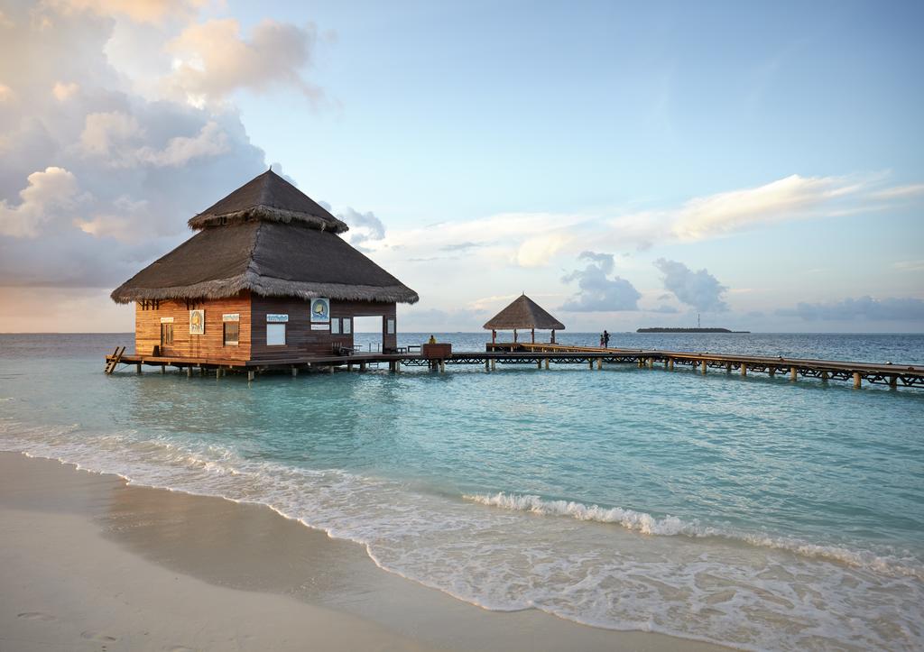 Adaaran Club Rannalhi,best affordable maldives resorts,where to stay in maldives,where to stay in maldives which island is best (9)