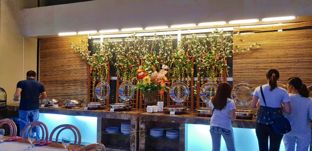Crown Regency Hotel & Tower cebu (1)