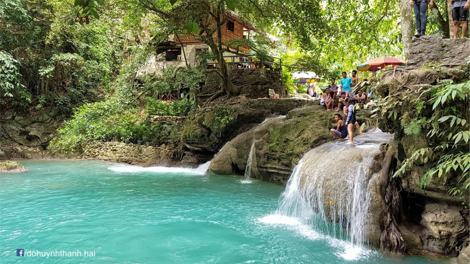 Kawasan Falls,3 days in cebu,cebu itinerary 3 days,cebu itinerary 3 days 2 nights,cebu trip itinerary,what to do in cebu for 3 days (1)