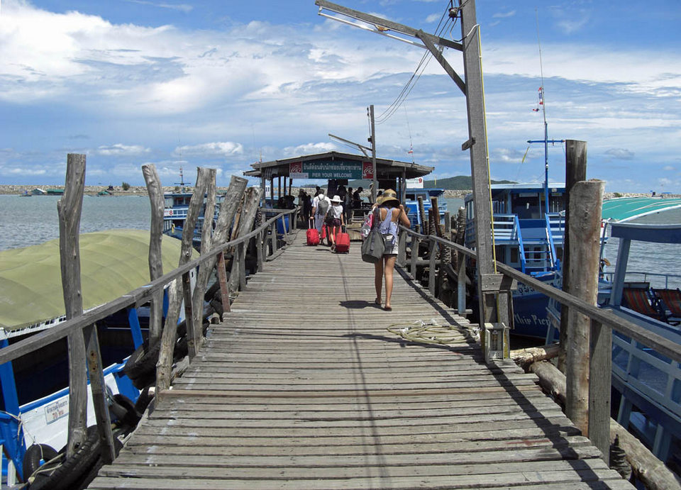 rayong-pier