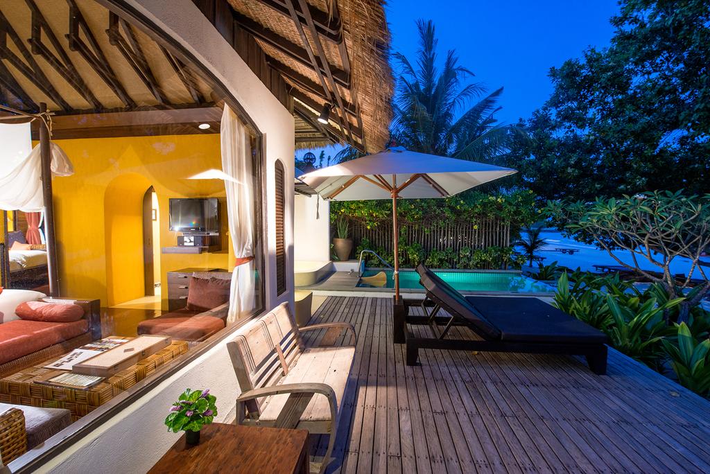 Paradee Resort