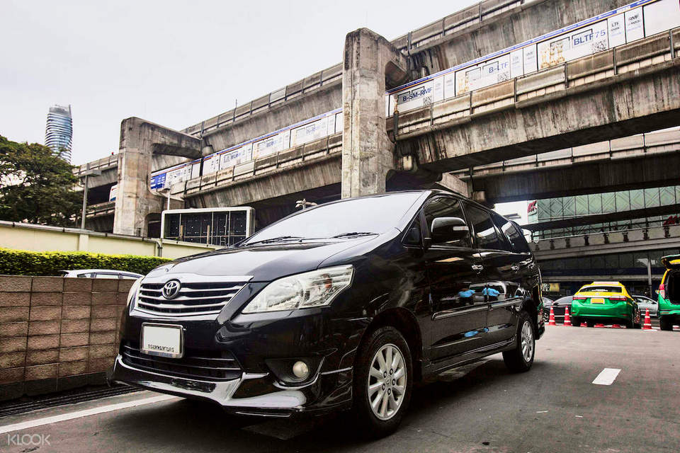 PrivateCityTransfersbetweenKohSamet(TessabanPier)andBangkokbyThaiRhythm
