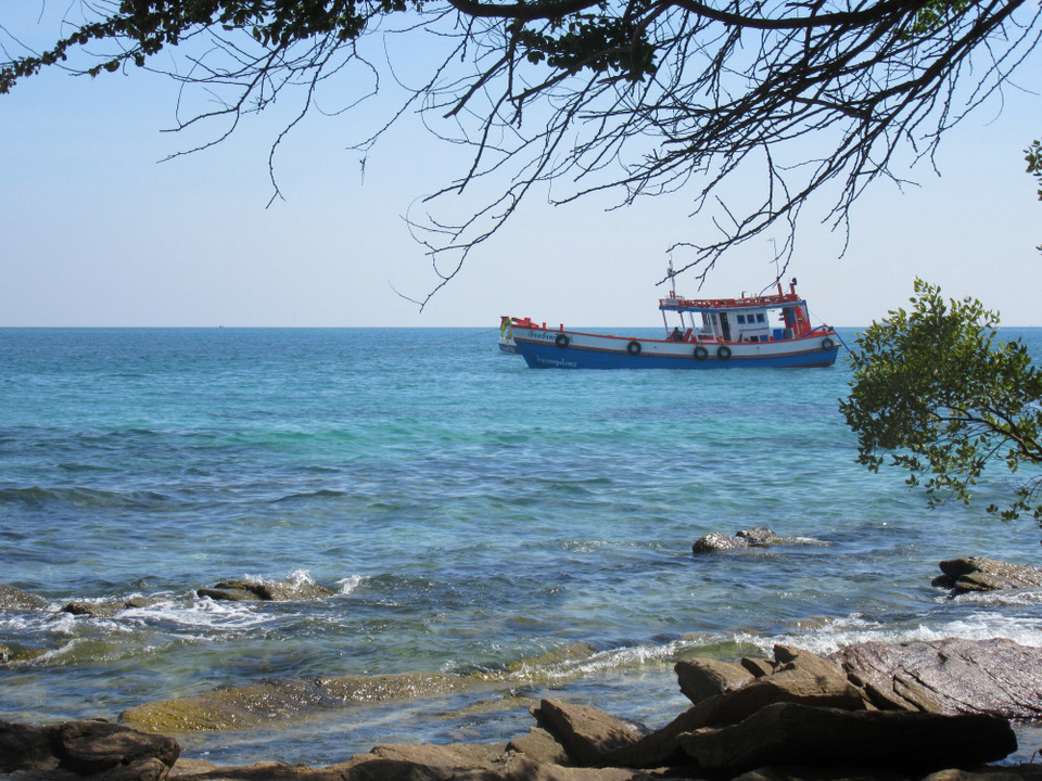 bangkok to koh samet,koh samet blog,koh samet guide,koh samet travel blog,koh samet travel guide thailand