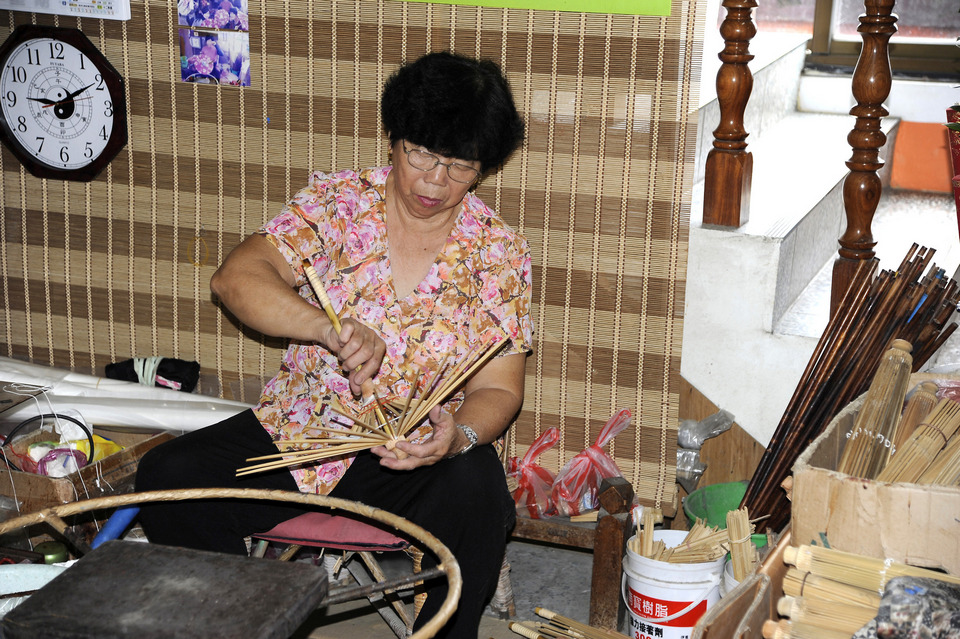 Visiting Meinong Folk Village,kaohsiung,qishan old street (1)