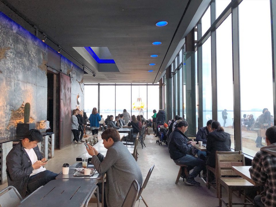 Cafe Aewol Monsant – GD coffee,4 days in jeju,jeju 4 days 3 nights itinerary,jeju 4d3n itinerary,jeju island itinerary,jeju itinerary 4 days (12)
