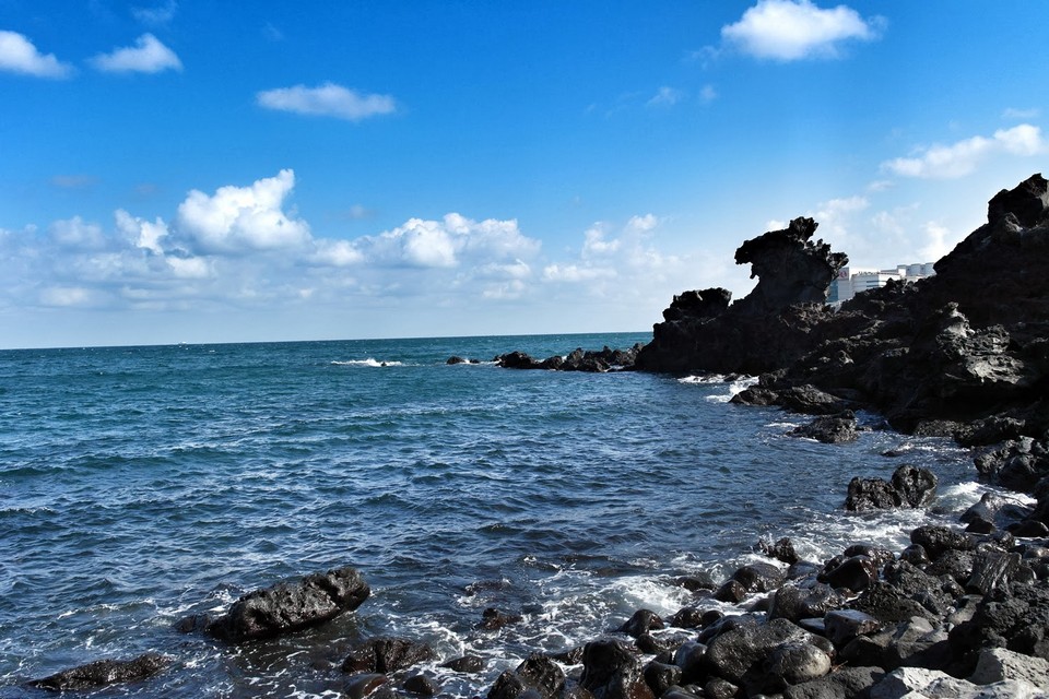 Yongduam-Rock