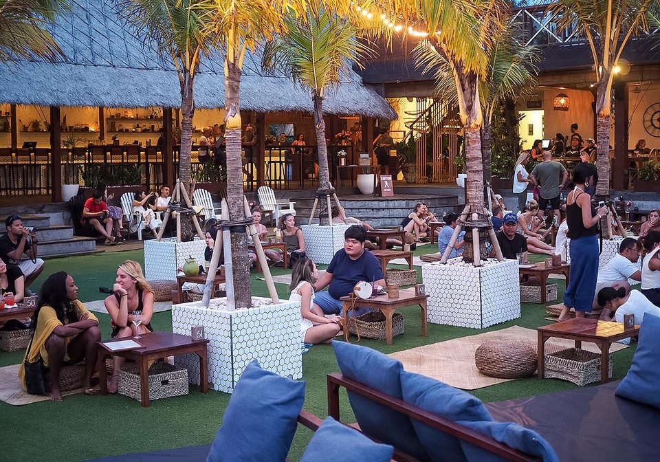 The Lawn Beach Lounge canggu blog (9)