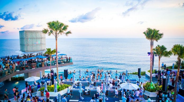 1best beach club in uluwatu,uluwatu beach club,top beach clubs in uluwatu