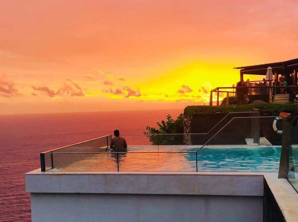 one eighty bali,best beach club in uluwatu,uluwatu beach club,top beach clubs in uluwatu (1)