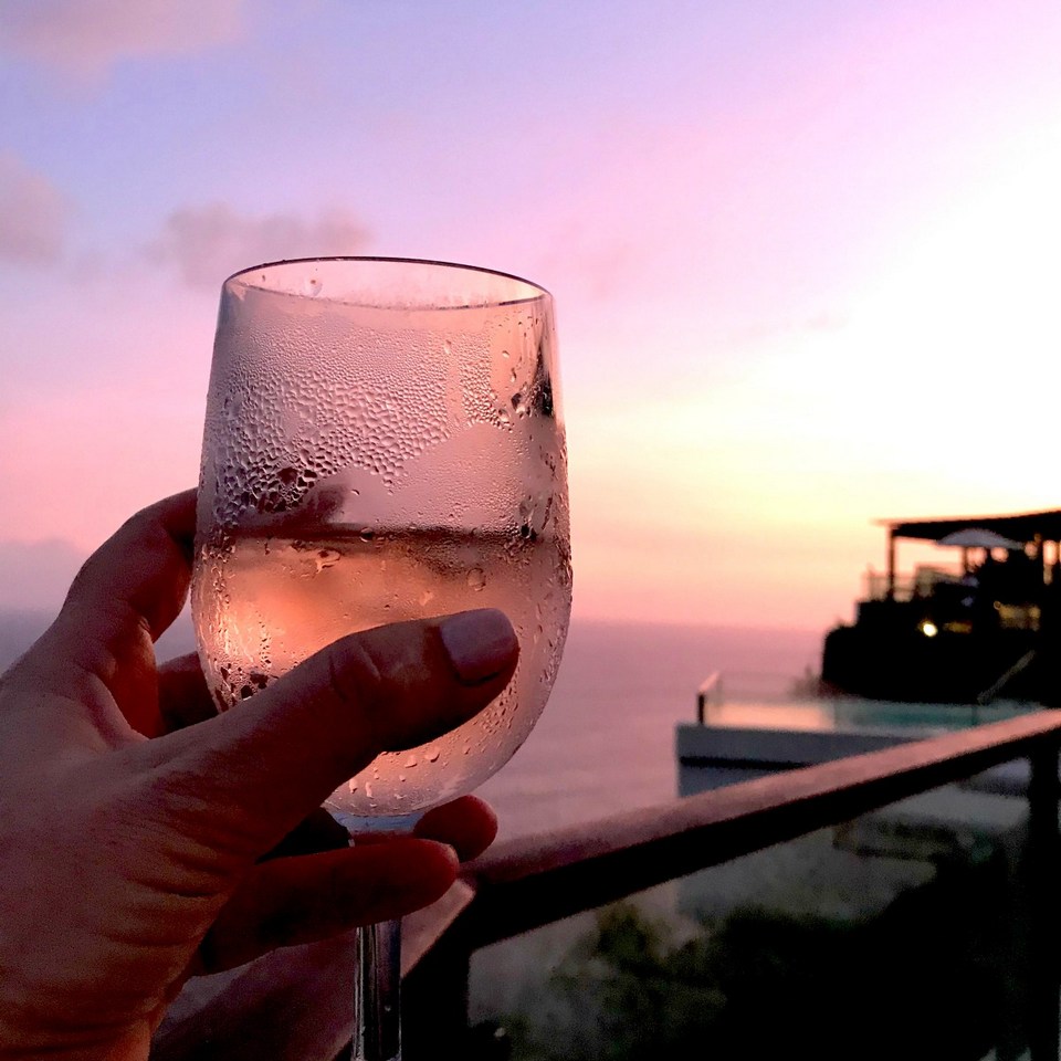 one eighty bali,best beach club in uluwatu,uluwatu beach club,top beach clubs in uluwatu (1)