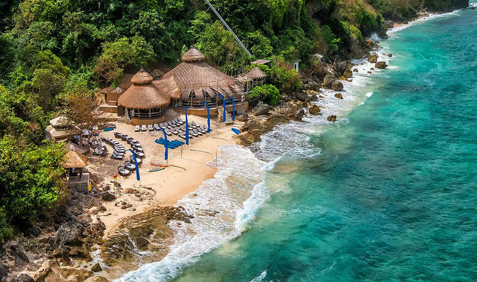 sundays beach club,best beach club in uluwatu,uluwatu beach club,top beach clubs in uluwatu (1)