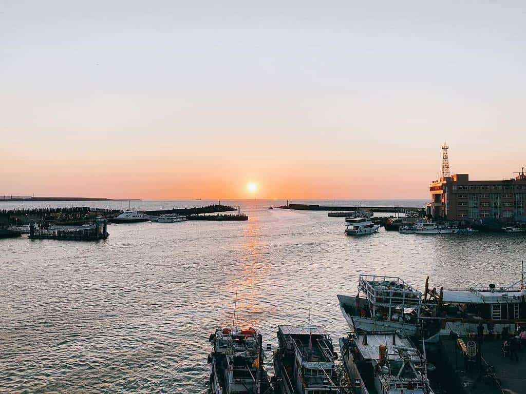 Tamsui Harbour,best places to go in taipei,where to go in taipei,best places to visit in taipei,top places to visit in taipei (1)