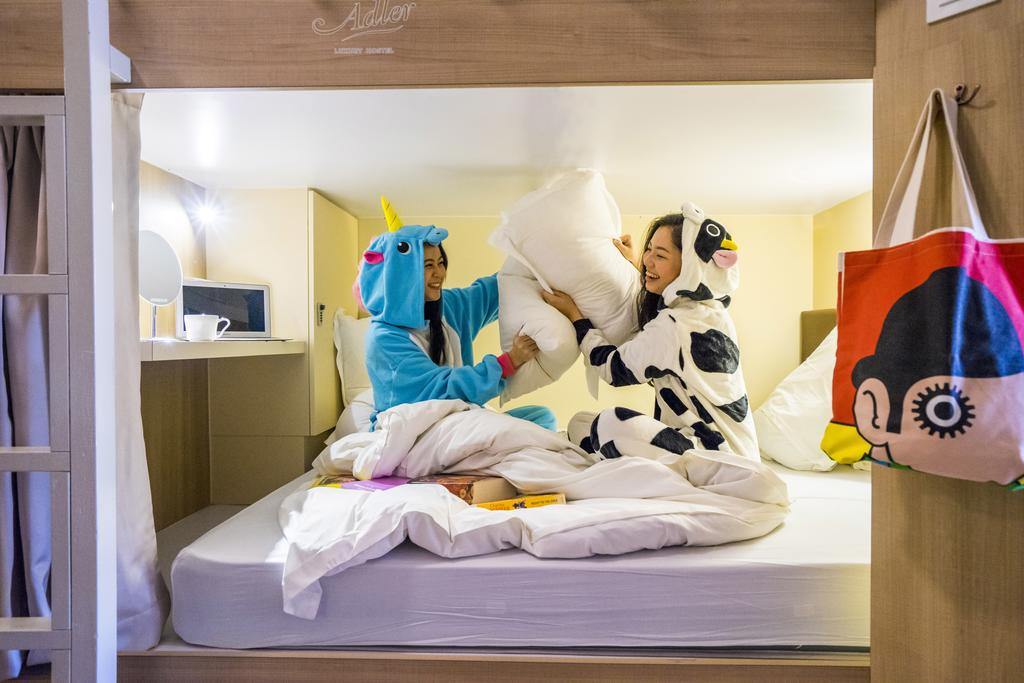 Adler Hostel & Coffee Bar,affordable hostel in singapore,affordable hostels in singapore,best budget hostel in singapore (1)
