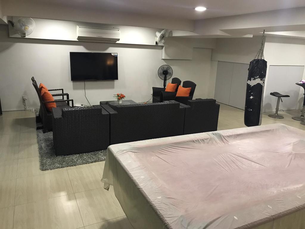 Rest House,cheap hostels in singapore,cheap places to stay in singapore,hostels in singapore for tourists (1)