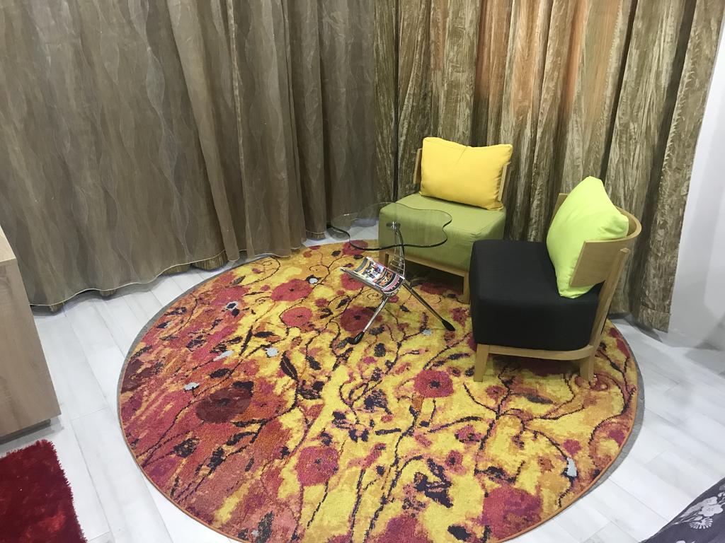 Rest House,cheap hostels in singapore,cheap places to stay in singapore,hostels in singapore for tourists (1)