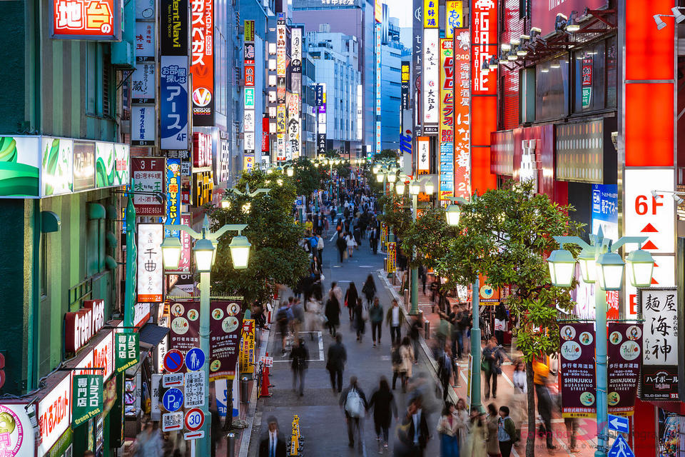 street shinjuku,best neighborhoods in tokyo for tourist,best neighbourhoods in tokyo,coolest neighborhoods in tokyo (1)