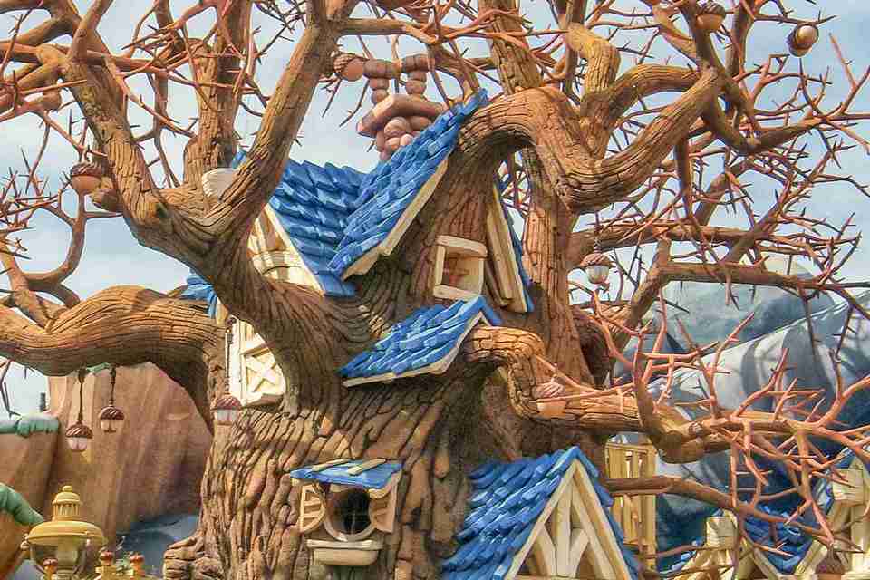 Chip ‘n’ Dale Treehouse in Toontown