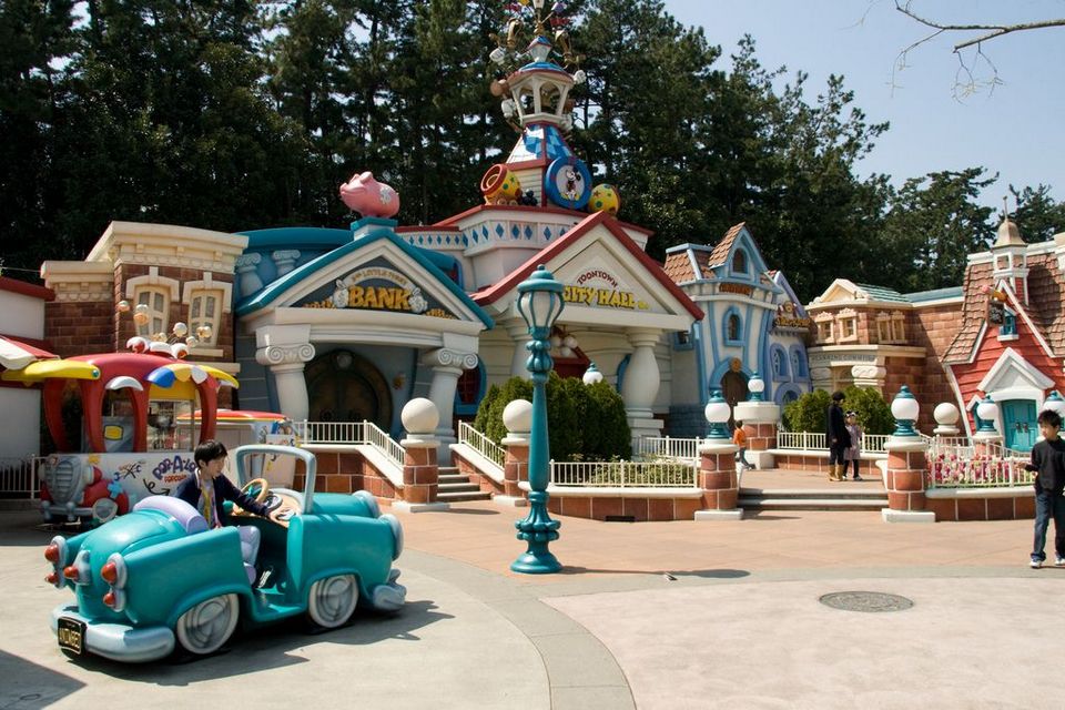 toon town
