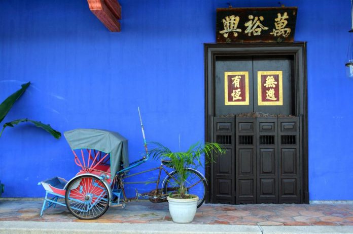 Cheong Fatt Tze Mansion (The Blue Mansion) penang (1) Cheong Fatt Tze is also known as The Blue Mansion