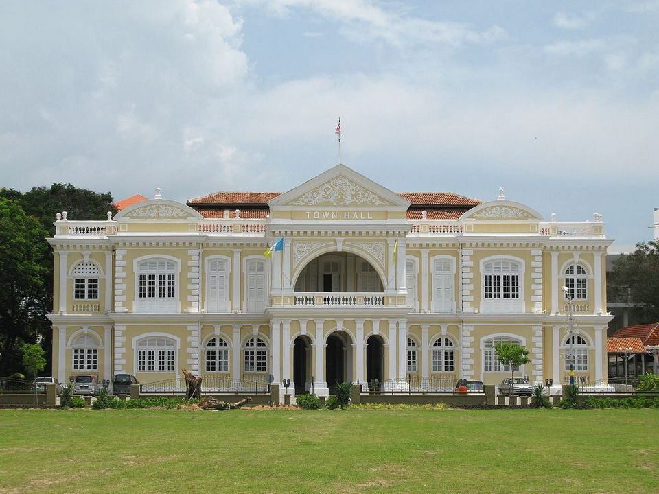 penang city hall (1)